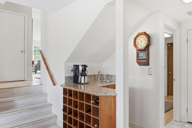 29 Caulfield Ct, Petaluma, CA 94954