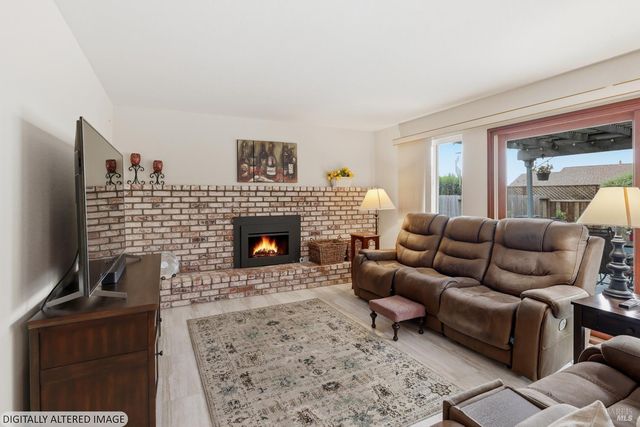 29 Caulfield Ct, Petaluma, CA 94954