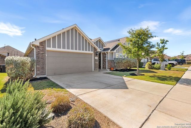 122 Dovetail St, Boerne, TX 78006