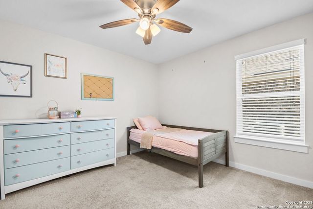 122 Dovetail St, Boerne, TX 78006