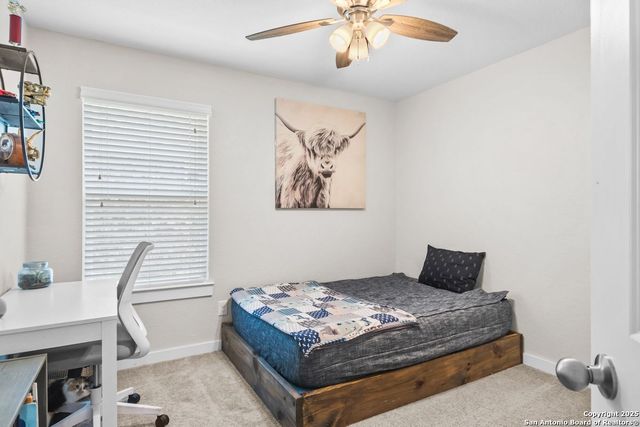 122 Dovetail St, Boerne, TX 78006