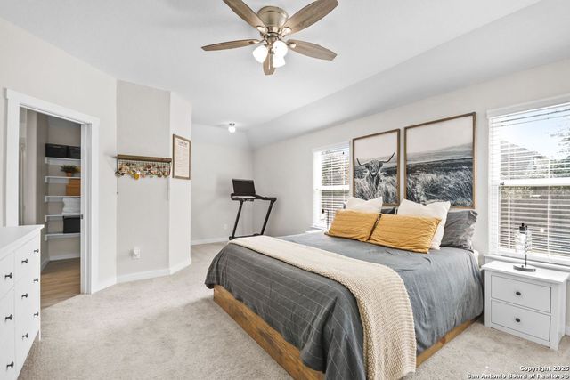 122 Dovetail St, Boerne, TX 78006