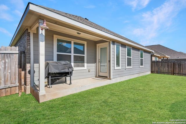 122 Dovetail St, Boerne, TX 78006