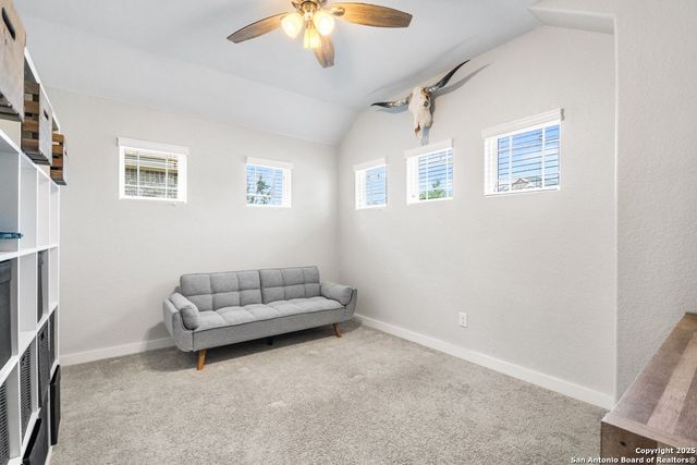 122 Dovetail St, Boerne, TX 78006