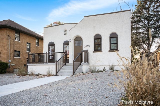 2053 Paris Avenue SE, Grand Rapids, MI 49507