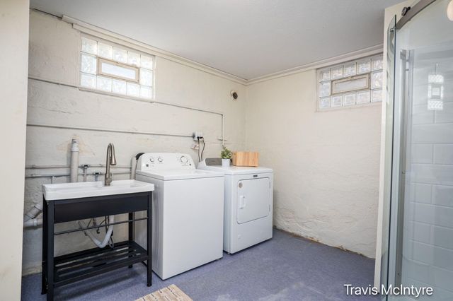 2053 Paris Avenue SE, Grand Rapids, MI 49507