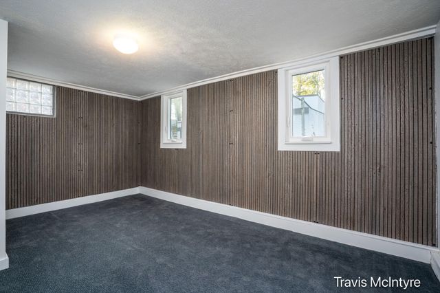 2053 Paris Avenue SE, Grand Rapids, MI 49507