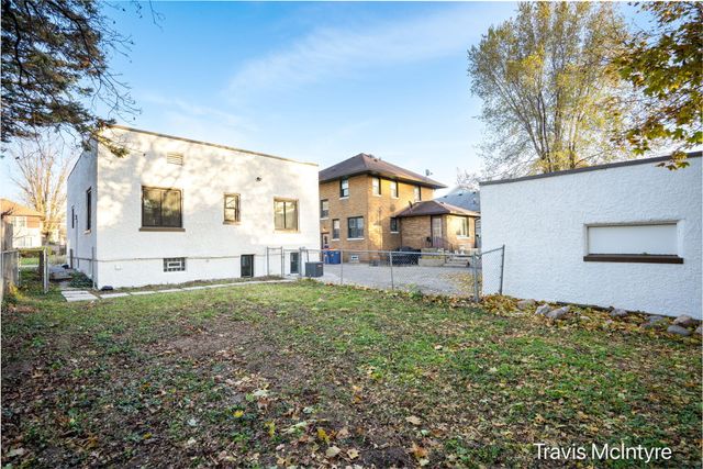 2053 Paris Avenue SE, Grand Rapids, MI 49507