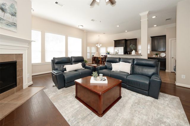 28407 Kinglet Pines Drive, Katy, TX 77494