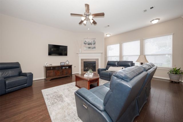 28407 Kinglet Pines Drive, Katy, TX 77494