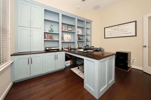 28407 Kinglet Pines Drive, Katy, TX 77494