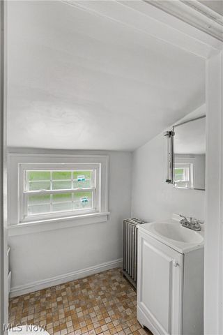 1371 Lynn Park Drive, Cleveland, OH 44121