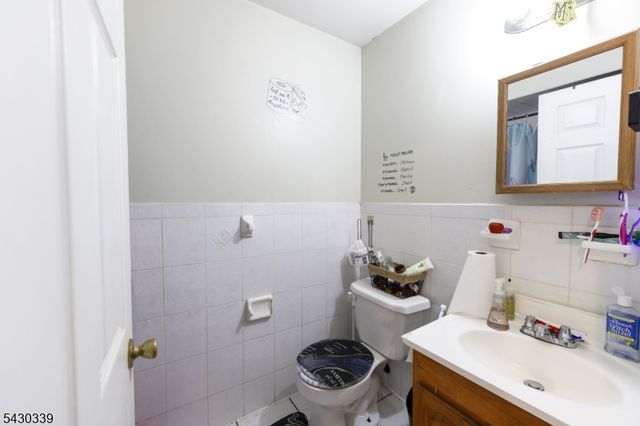 297 Avon Ave, Newark City, NJ 07108