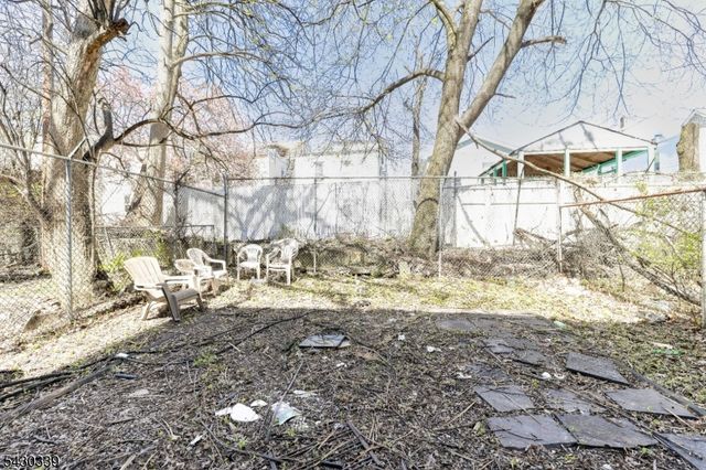 297 Avon Ave, Newark City, NJ 07108