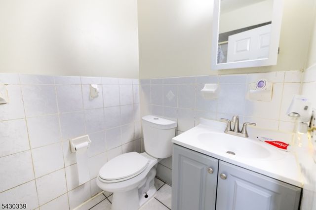 297 Avon Ave, Newark City, NJ 07108