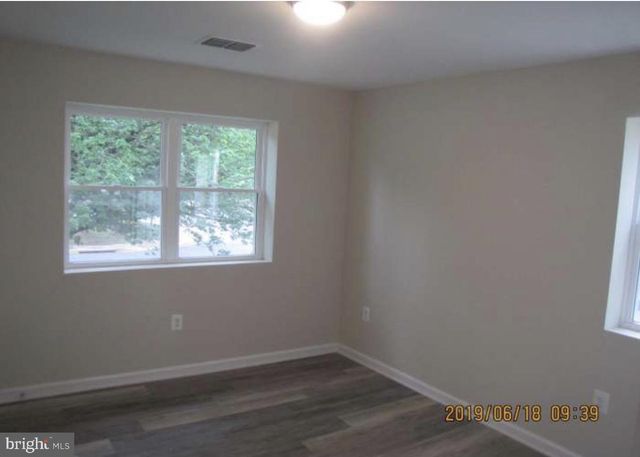 9812 MAIN ST, Manassas, VA 20110