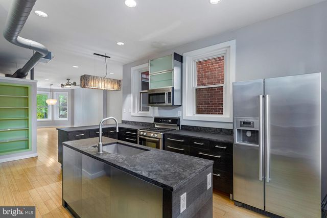 1311 EAST CAPITOL ST SE, Washington, DC 20003