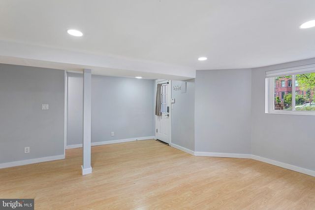 1311 EAST CAPITOL ST SE, Washington, DC 20003
