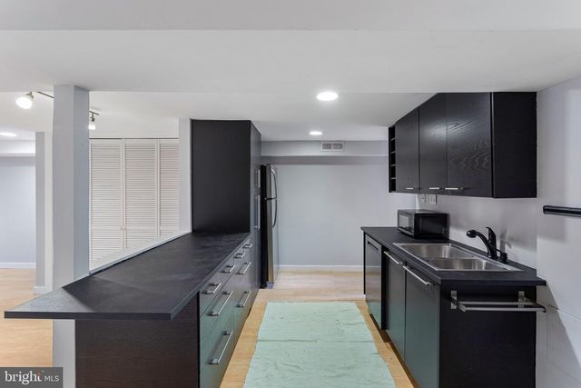 1311 EAST CAPITOL ST SE, Washington, DC 20003