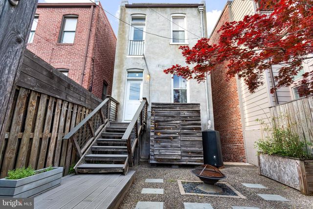 1311 EAST CAPITOL ST SE, Washington, DC 20003