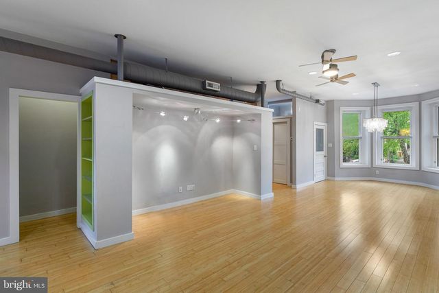 1311 EAST CAPITOL ST SE, Washington, DC 20003