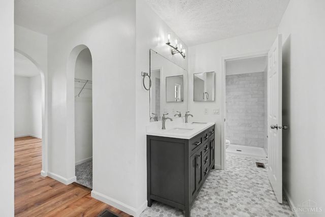 4301 Lighthouse Lane, West Chester, OH 45069