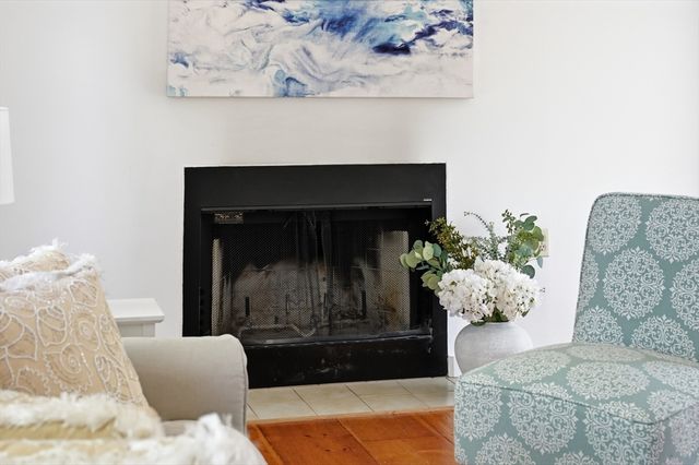 66 Snow Ln, Chatham, MA 02633