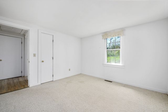 66 Snow Ln, Chatham, MA 02633