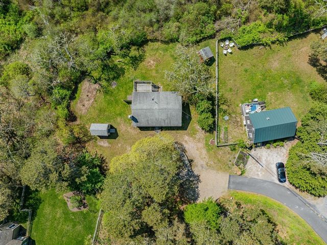 66 Snow Ln, Chatham, MA 02633