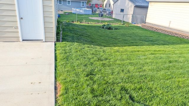 2008 2nd Avenue SE, Austin, MN 55912