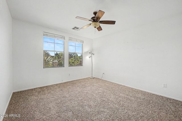 2934 W FREMONT Road, Phoenix, AZ 85041