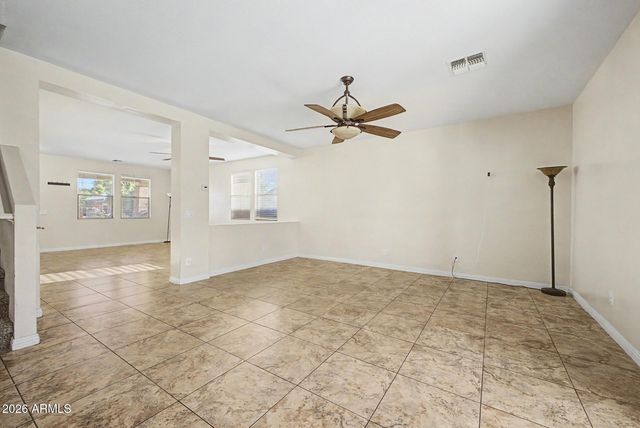 2934 W FREMONT Road, Phoenix, AZ 85041
