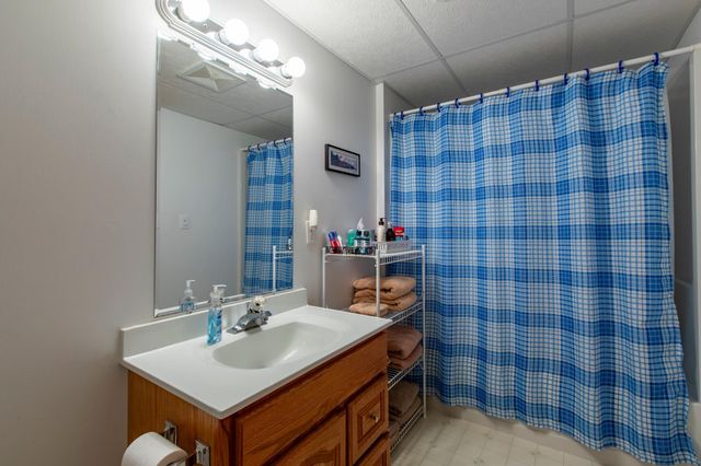 4422 Surrey Lane NW, Rochester, MN 55901