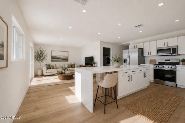 4416 N 22ND Drive, Phoenix, AZ 85015