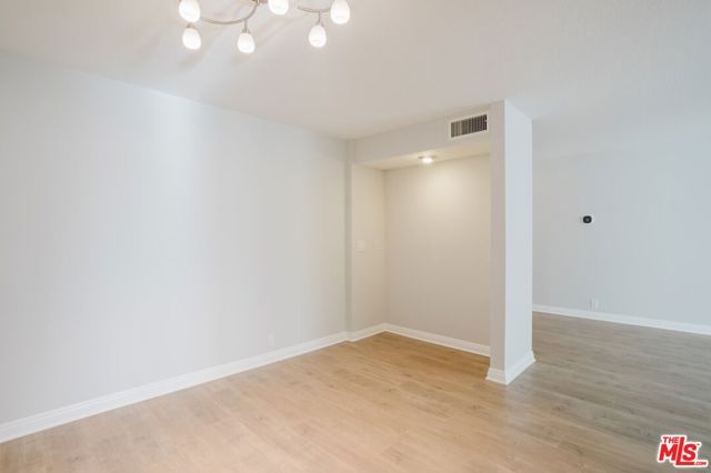 750 S Spaulding Avenue 214, Los Angeles, CA 90036