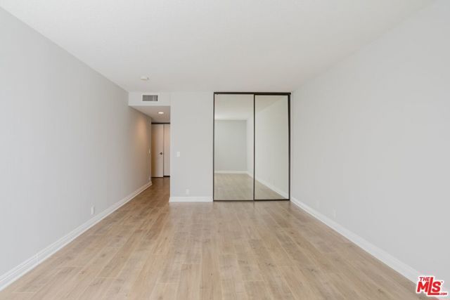 750 S Spaulding Avenue 214, Los Angeles, CA 90036