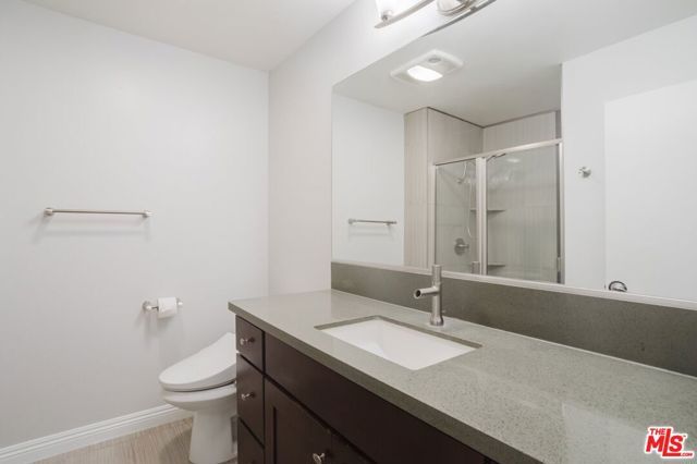 750 S Spaulding Avenue 214, Los Angeles, CA 90036