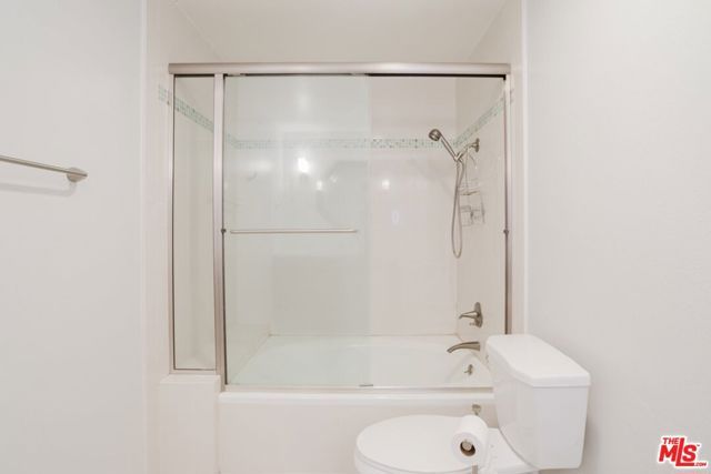750 S Spaulding Avenue 214, Los Angeles, CA 90036