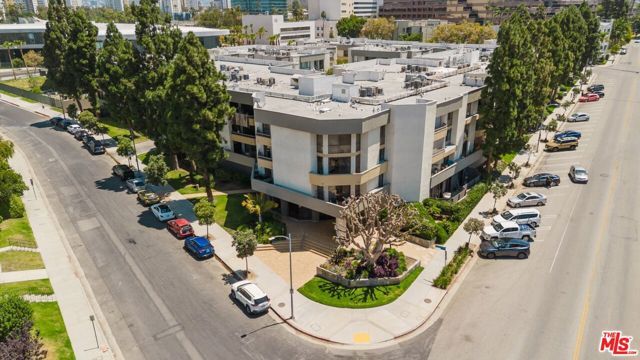 750 S Spaulding Avenue 214, Los Angeles, CA 90036