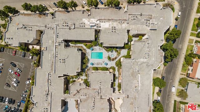 750 S Spaulding Avenue 214, Los Angeles, CA 90036