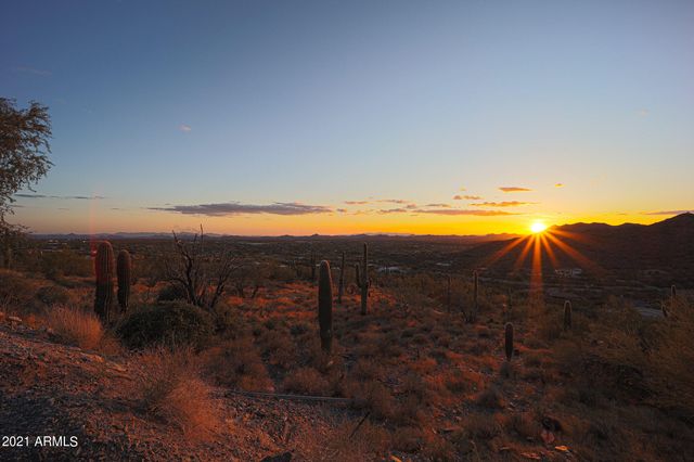 5960 E Bloody Basin Road 7, Cave Creek, AZ 85331