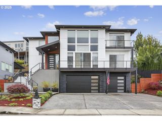 1345 N R St, Washougal, WA 98671