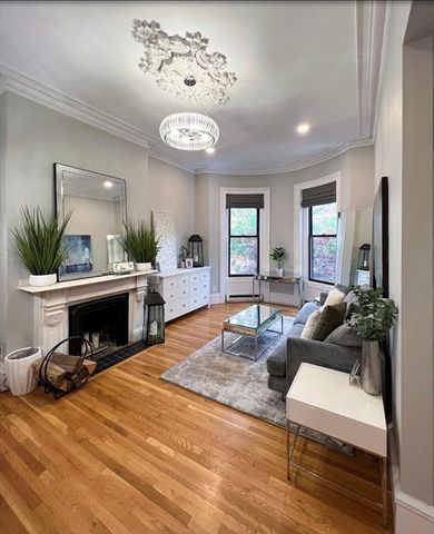 16 Claremont Park 3, Boston, MA 02118