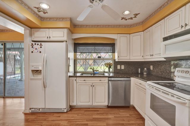 3145 NW 116th Avenue, Coral Springs, FL 33065