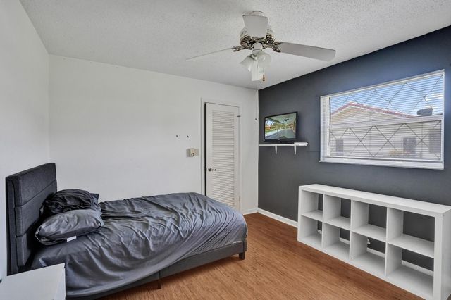 3145 NW 116th Avenue, Coral Springs, FL 33065