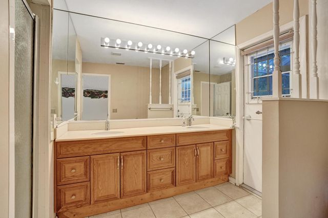 3145 NW 116th Avenue, Coral Springs, FL 33065