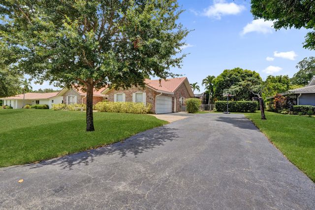 3145 NW 116th Avenue, Coral Springs, FL 33065