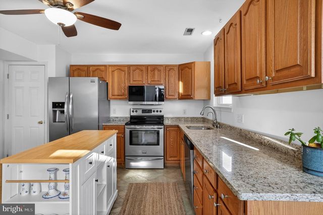 921 ANNAPOLIS AVE, Edgewater, MD 21037