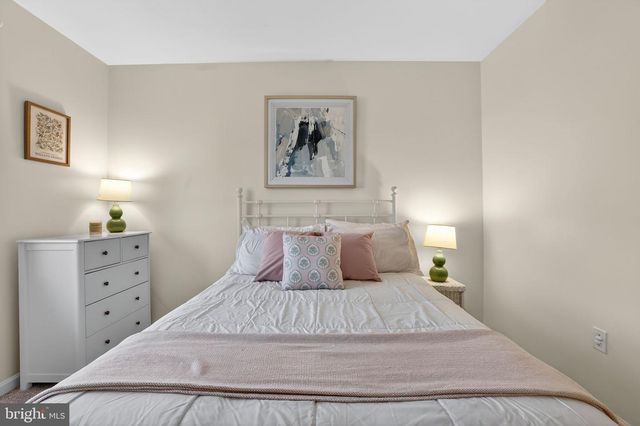 921 ANNAPOLIS AVE, Edgewater, MD 21037