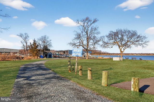 921 ANNAPOLIS AVE, Edgewater, MD 21037